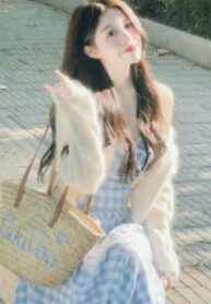 Trọng Sinh Năm 1985: Không Còn Là Cái Bóng Của Ai