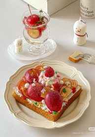 Đóa Hồng Gai Trong Lớp Vỏ Nam Trang